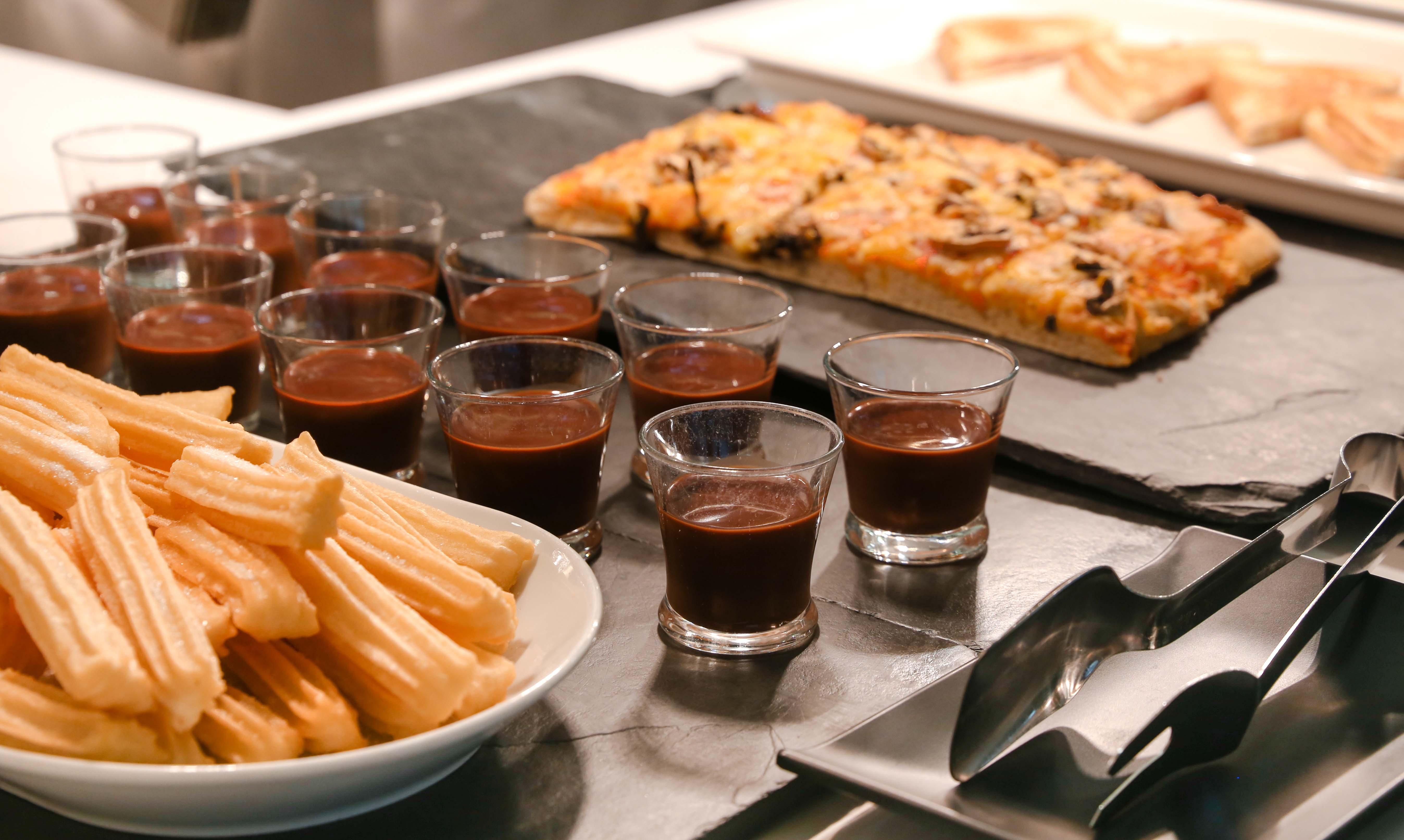 Kaktus Hotel Kaktus Playa - Adults Recommended Calella Exterior photo A selection of desserts