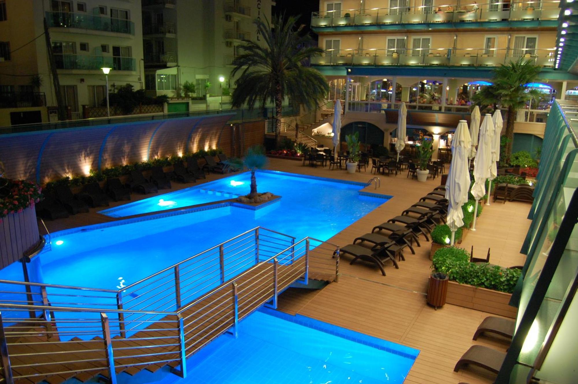 Kaktus Hotel Kaktus Playa - Adults Recommended Calella Exterior photo The pool at the hotel